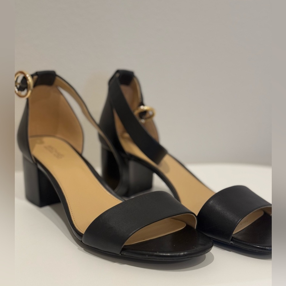 Michael Kors Leather Sandals